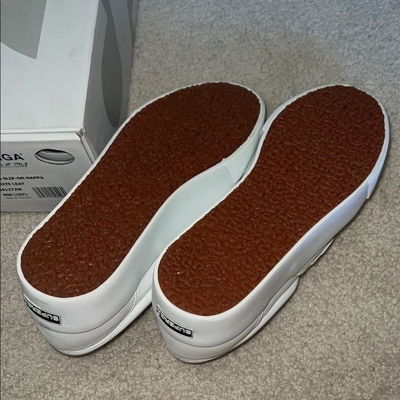 Superga White Slip-On Napa Leather Sneakers 8.5 NEW in box - Picture 4 of 7